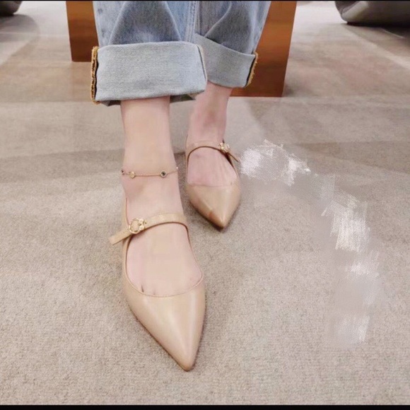 Brand New Stuart Weitzman Pearlring Mary Jane Flats - Picture 3 of 6